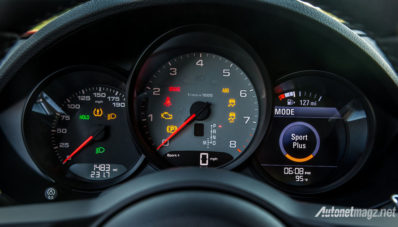 Inilah 7 Perbedaan Antara Porsche 718 Boxster dan 718 Cayman