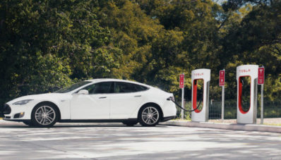 Tidak Ada Lagi Listrik Gratis Untuk Pengguna Tesla Tidak Ada Lagi Listrik Gratis Untuk Pengguna Tesla