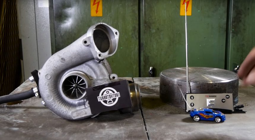 Simak Bagaimana Turbo Ini Hancur Berkeping-Keping! Simak Bagaimana Turbo Ini Hancur Berkeping-Keping!