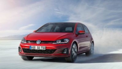 Foto VW Golf Mk7 Facelift Bocor, Ada Varian Baru? Foto VW Golf Mk7 Facelift Bocor, Ada Varian Baru?