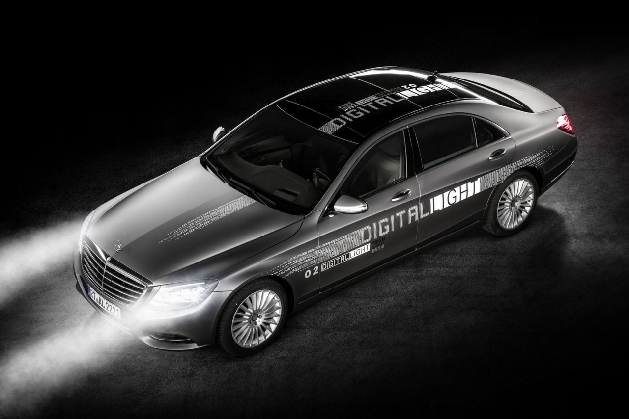 Berita, digital-light-6: Mercedes Benz Beberkan Teknologi Advanced Digital Light Terbarunya!