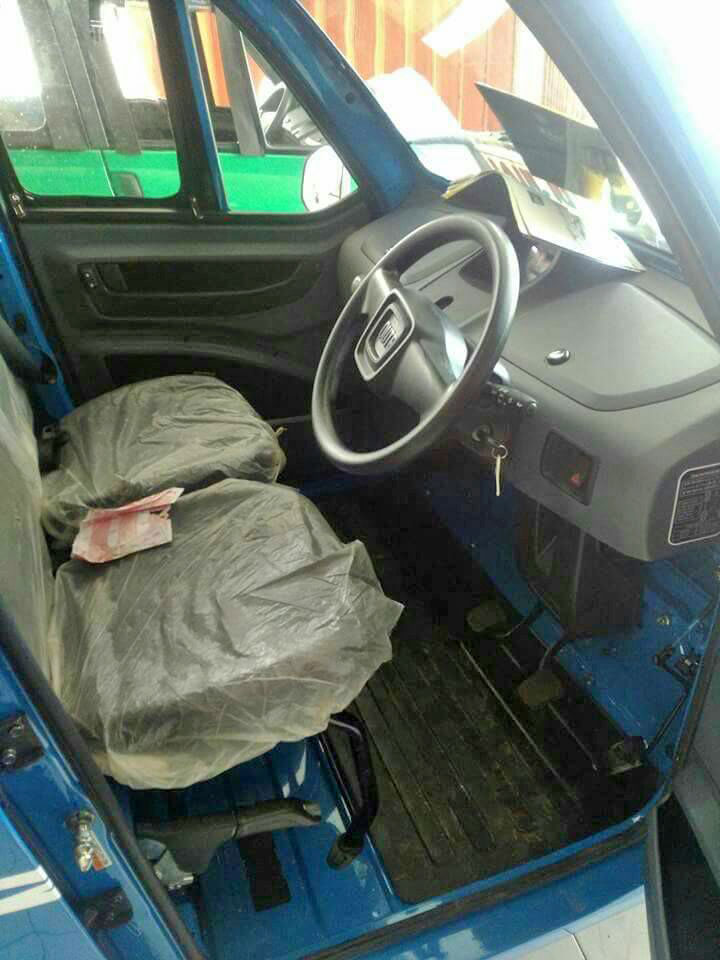 Interior mobil murah Bajaj QUTE 2017 AutonetMagz 