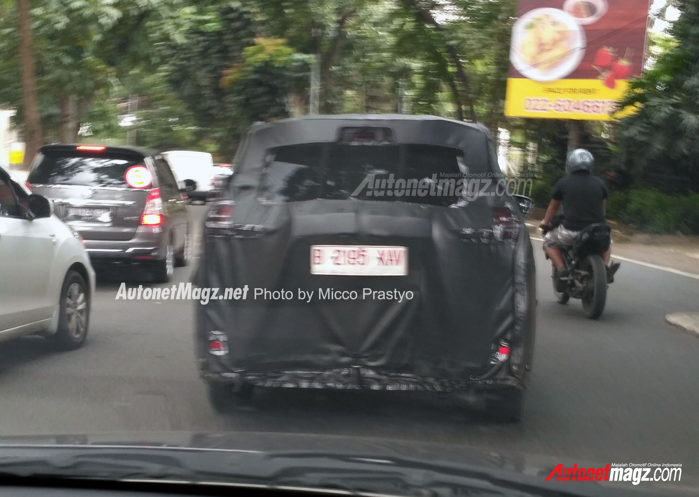 International, spyshot-mobil-baru-di-indonesia-dari-mitsubishi-indonesia-mpv-xm-concept: Mitsubishi XM 2017 Versi Produksi Wara-Wiri di Bandung Dalam Sesi Pengujian