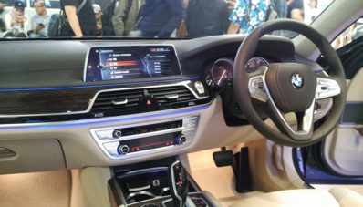 BMW 730Li Tandai Perakitan Lokal 7-Series di Indonesia