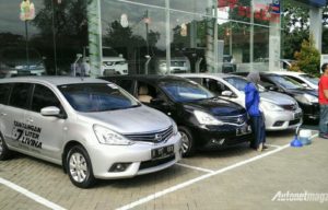 Tempuh Bandung-Jakarta, Nissan Grand Livina Raih Angka 30 Km Per Liter!