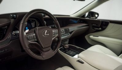 Generasi Terbaru Lexus LS Debut Perdana di Detroit!