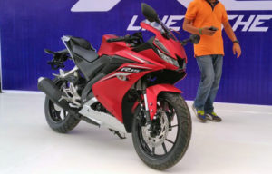 Yamaha Rilis Harga Resmi R15 v3, Tertarik?