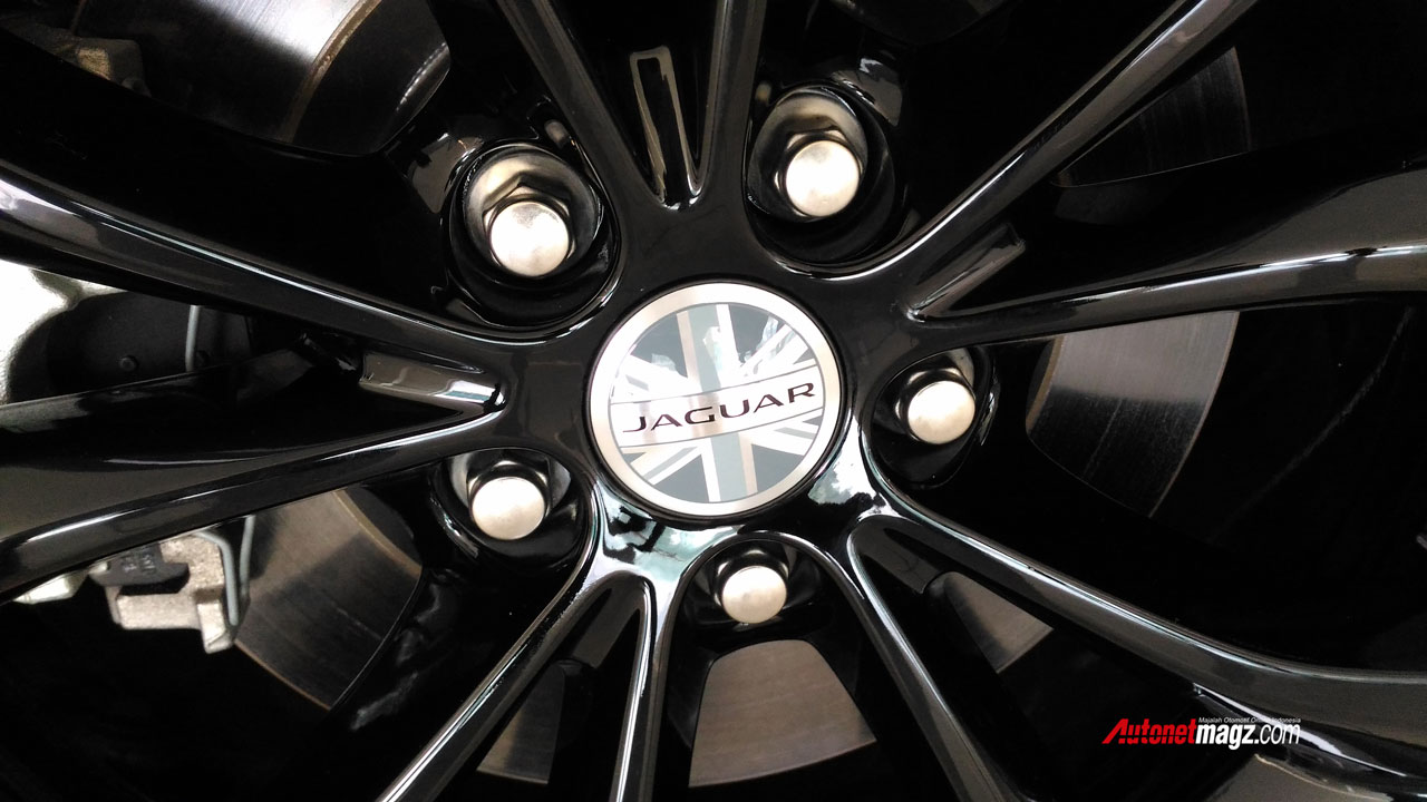 Berita, XF-4: All New Jaguar XF Black Jack Diluncurkan Khusus Untuk Indonesia!