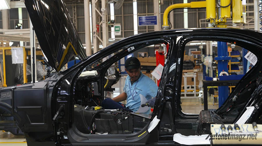 proses perakitan mercedes benz e-class ckd di pabrik mercedes benz bogor |  AutonetMagz :: Review Mobil dan Motor Baru Indonesia