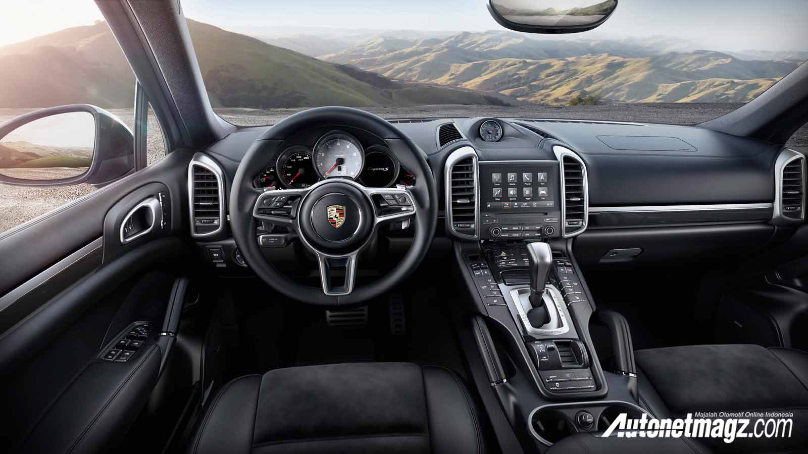 Berita, 2017-Porsche-Cayenne-S-Diesel-Platinum-Edition-Treatment-dashboard: Porsche Cayenne S Platinum, Nambah Panjang Varian Cayenne
