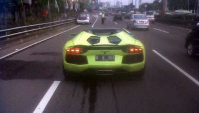 Berpotensi Terbakar, Lamborghini Aventador di-Recall! Berpotensi Terbakar, Lamborghini Aventador di-Recall!