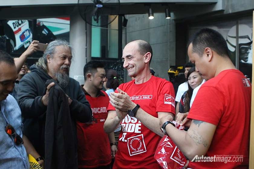 Ducati, Claudio Domenicali CEO Ducati Motor Holding: CEO Ducati Datang ke Ducati Flagship Showroom Indonesia