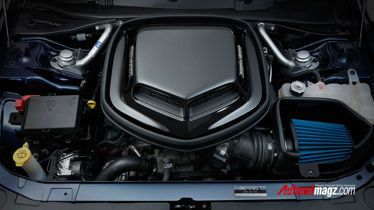 Berita, Dodge-Challenger-Mopar-5: Mopar Buat Dodge Challenger Limited Edition !