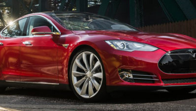 Tesla Model S Tidak Lulus Uji Tabrak?