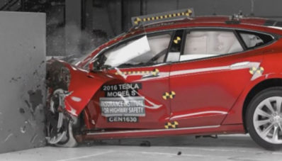 Tesla Model S Tidak Lulus Uji Tabrak?