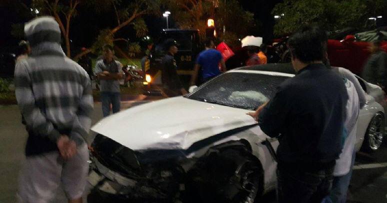 Nasional, bmw 640i gran coupe crash indonesia: Ferrari California dan BMW 640i Gran Coupe Bertabrakan di Tangerang