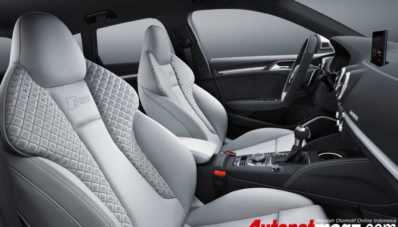 Audi RS3 2017 Punya Tenaga 395 PS Dari Mesin 5 Silinder Audi RS3 2017 Punya Tenaga 395 PS Dari Mesin 5 Silinder