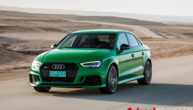 Audi RS3 2017 Punya Tenaga 395 PS Dari Mesin 5 Silinder Audi RS3 2017 Punya Tenaga 395 PS Dari Mesin 5 Silinder