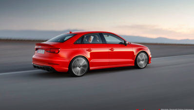 Audi RS3 2017 Punya Tenaga 395 PS Dari Mesin 5 Silinder Audi RS3 2017 Punya Tenaga 395 PS Dari Mesin 5 Silinder