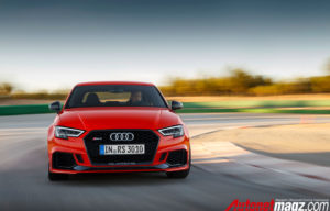 Audi RS3 2017 Punya Tenaga 395 PS Dari Mesin 5 Silinder Audi RS3 2017 Punya Tenaga 395 PS Dari Mesin 5 Silinder