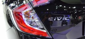 Honda-Civic-Hatchback-rear-quarter-at-the-BIMS-2017