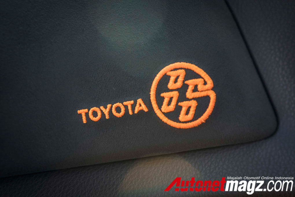 Mobil Baru, 2017-Toyota-86-860-Special-Edition-stitching: Toyota 86 Special Edition : Makin Sporty!