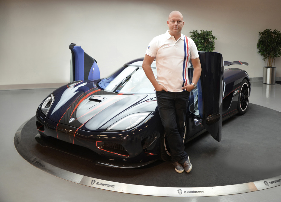 Berita, ChristianVonKoenigsegg-930×6691: Hanya Dengan HP, Koenigsegg Dapat Melacak Semua Mobil Produksinya