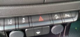 Steering switch control Chevy Trailblazer 2017