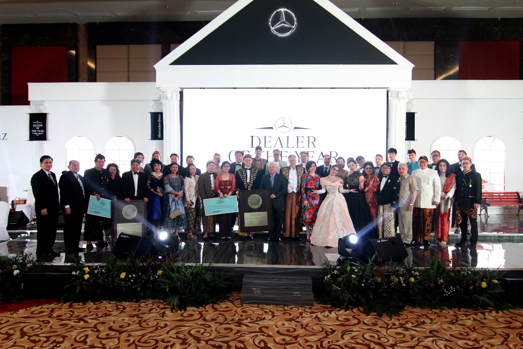 Berita, Foto 1: Mercedes-Benz Indonesia Rilis Daftar Dealer of The Year 2016