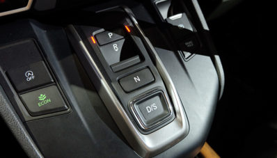 Resmi Meluncur, Ini Spesifikasi Honda CR-V 2017 di Thailand Resmi Meluncur, Ini Spesifikasi Honda CR-V 2017 di Thailand
