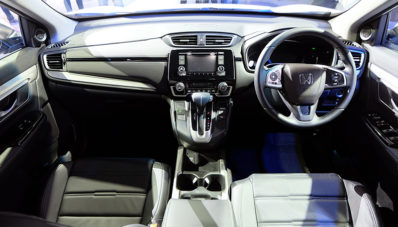Resmi Meluncur, Ini Spesifikasi Honda CR-V 2017 di Thailand Resmi Meluncur, Ini Spesifikasi Honda CR-V 2017 di Thailand