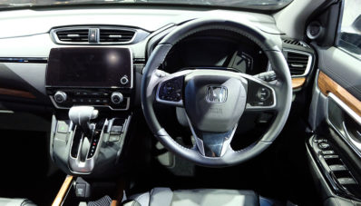 Resmi Meluncur, Ini Spesifikasi Honda CR-V 2017 di Thailand Resmi Meluncur, Ini Spesifikasi Honda CR-V 2017 di Thailand