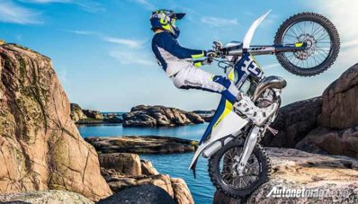 Susul KTM, Husqvarna Memproduksi Mesin 2-Tak Injeksi