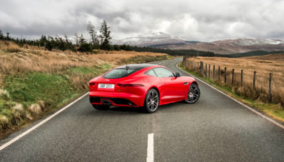 Jaguar F-Type Pakai Mesin 4 Silinder Turbo, Wait What? Jaguar F-Type Pakai Mesin 4 Silinder Turbo, Wait What?