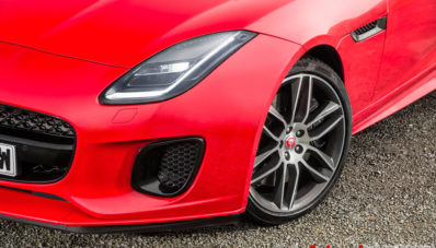 Jaguar F-Type Pakai Mesin 4 Silinder Turbo, Wait What? Jaguar F-Type Pakai Mesin 4 Silinder Turbo, Wait What?