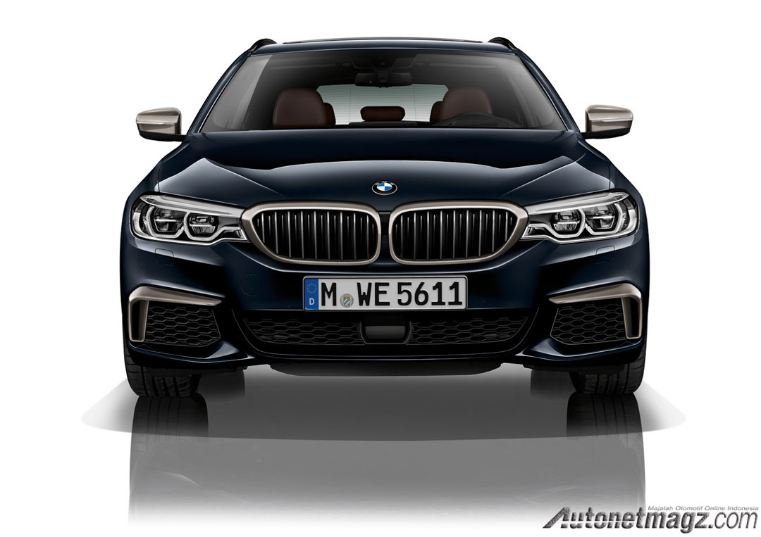 BMW, BMW-M550d-AutonetMagz-toruing-depan: BMW M550d : 4 Turbo dalam Mesin 3000 cc !