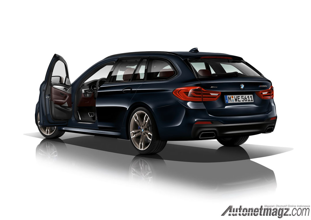 BMW, BMW-M550d-AutonetMagz-touring-samping-belakang: BMW M550d : 4 Turbo dalam Mesin 3000 cc !