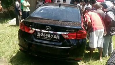 Honda City Berisi Satu Keluarga Ditembaki Polisi di Lubuklinggau, Satu Korban Meninggal Dunia Honda City Berisi Satu Keluarga Ditembaki Polisi di Lubuklinggau, Satu Korban Meninggal Dunia