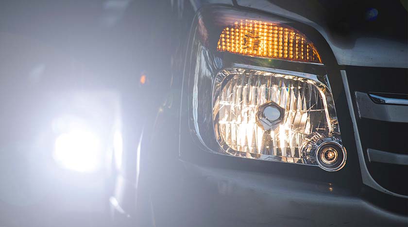 Safety Driving, Lampu-LED-HID-mobil-bikin-silau: Penggunaan Lampu Mobil : Jangan Salah Kaprah!