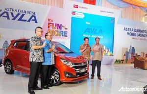 Daihatsu Ayla Facelift 2017 Resmi Diluncurkan, Ini Harganya Daihatsu Ayla Facelift 2017 Resmi Diluncurkan, Ini Harganya