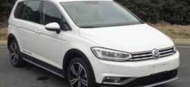 crossover VW Touran di Cina