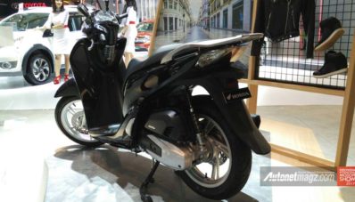 IIMS 2017 : Honda Perkenalkan Skutik Premium SH150i, Classy Model dan Harganya IIMS 2017 : Honda Perkenalkan Skutik Premium SH150i, Classy Model dan Harganya