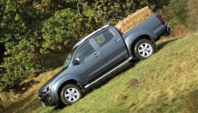 Isuzu D-Max Facelift : Penyegaran Bertabur Fitur Isuzu D-Max Facelift : Penyegaran Bertabur Fitur