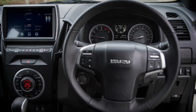Isuzu D-Max Facelift : Penyegaran Bertabur Fitur Isuzu D-Max Facelift : Penyegaran Bertabur Fitur