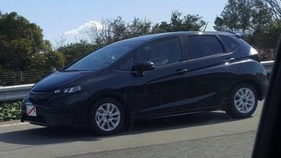 Honda Jazz Facelift Berseliweran Tanpa Kamuflase di Jepang Honda Jazz Facelift Berseliweran Tanpa Kamuflase di Jepang