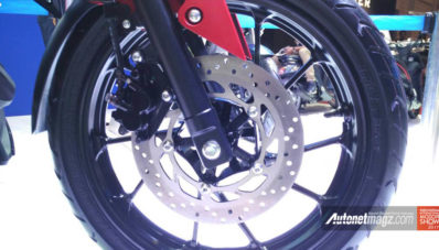 IIMS 2017 : New Yamaha V-ixion 2017 Punya Mesin Canggih, Bentuknya? IIMS 2017 : New Yamaha V-ixion 2017 Punya Mesin Canggih, Bentuknya?