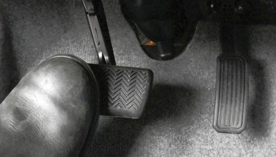 Cara Mendeteksi Kerusakan Pada Sistem Pengereman,Yuk! Ketahui Serta Sumber Penyebabnya Cara Mendeteksi Kerusakan Pada Sistem Pengereman,Yuk! Ketahui Serta Sumber Penyebabnya