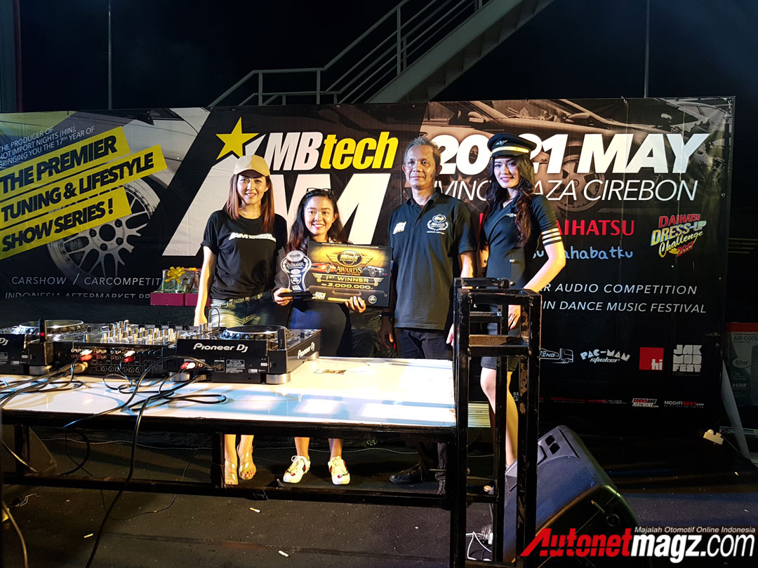 Berita, IAM-MBTECH-Cirebon-2017-AutonetMagz-first-winner: Dua Wanita Juarai MBtech Awards Cirebon 2017