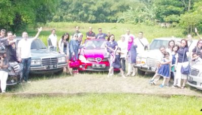 Komunitas C-Class Family : Melepas Penat Bersama Keluarga Komunitas C-Class Family : Melepas Penat Bersama Keluarga
