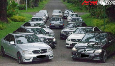 Komunitas C-Class Family : Melepas Penat Bersama Keluarga Komunitas C-Class Family : Melepas Penat Bersama Keluarga